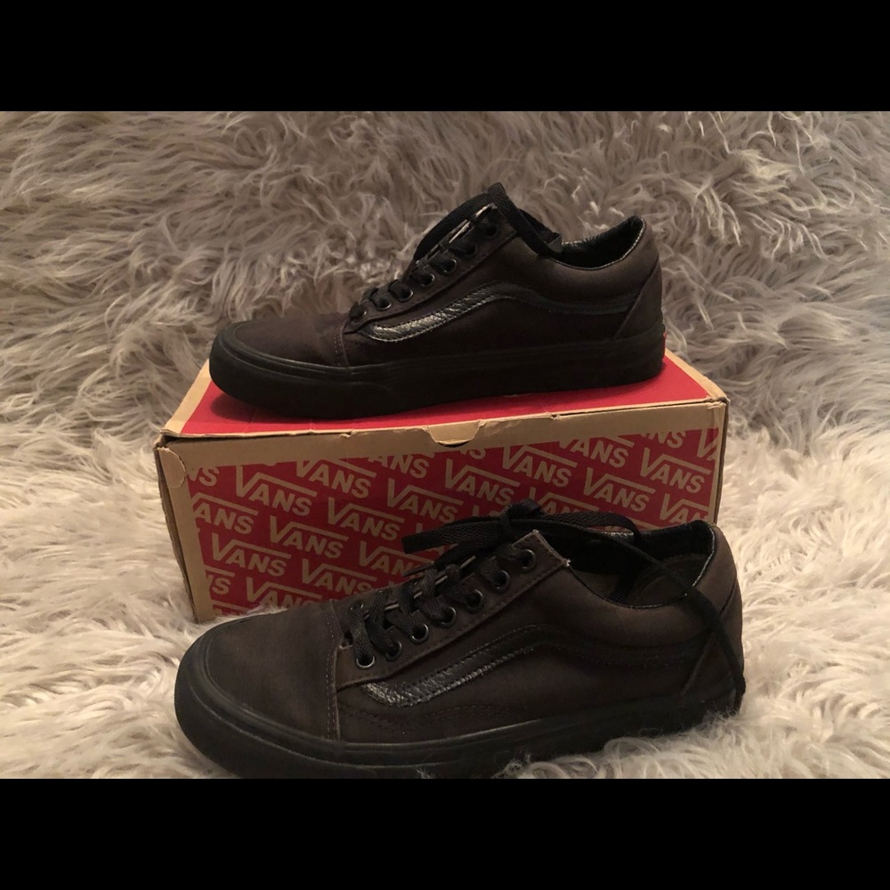 Black old Skool vans - Picture 4 of 5